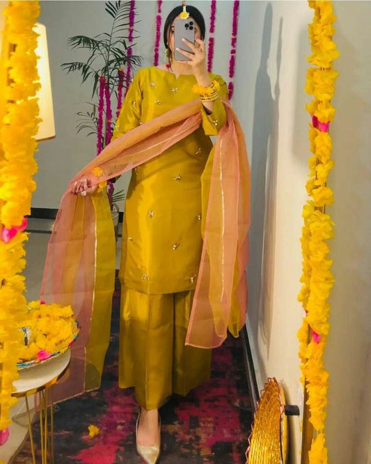 China Silk Festive Dress