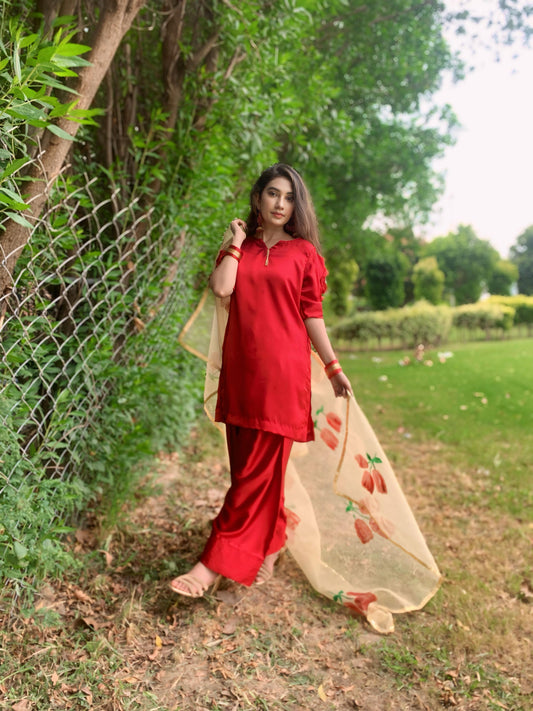 Rose 🌹 Silk Festive Dress With Hand-Painted Organza Dupatta.