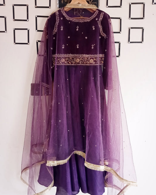 Purple Embroidered Lehanga.