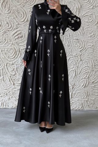 Dazzling Satin Silk Evening Gown