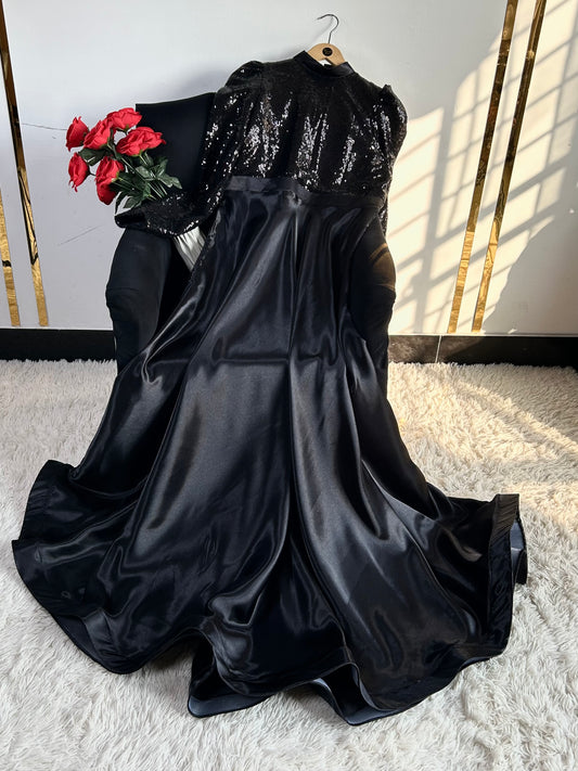 Dazzling Black 🖤 Satin Silk Maxi